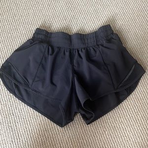 Hotty Hot Lulu shorts 2.5